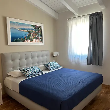 Coral White Affittacamere Sorrento