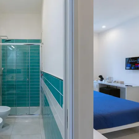 Vendégház Coral White